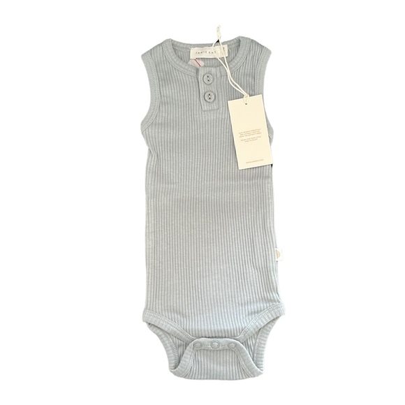 Jamie Kay Bodysuit - Picture 3 of 3